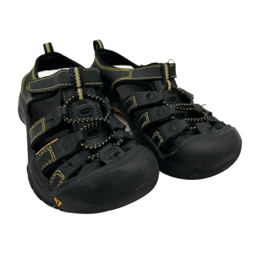 KEEN Youth Kids Size 13 US Newport H2 Water Sandals Black Yellow